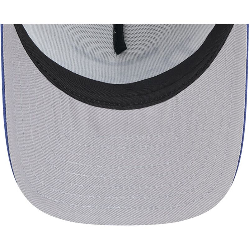 bone-trucker-azul-e-branco-9fifty-a-frame-na-lifestyle-f1-da-los-angeles-dodgers-mlb-da-new-era