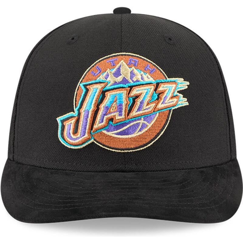 bone-curvo-preto-snapback-9fifty-na-lifestyle-f1-da-utah-jazz-nba-da-new-era