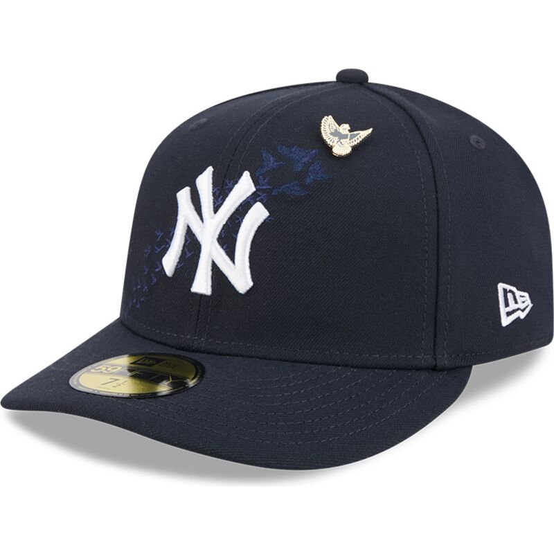 bone-curvo-azul-marinho-justo-59fifty-pin-na-lifestyle-f1-da-new-york-yankees-mlb-da-new-era