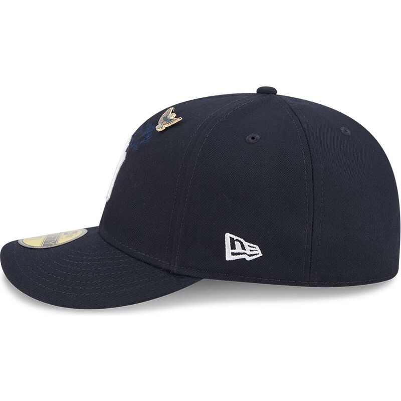 bone-curvo-azul-marinho-justo-59fifty-pin-na-lifestyle-f1-da-new-york-yankees-mlb-da-new-era
