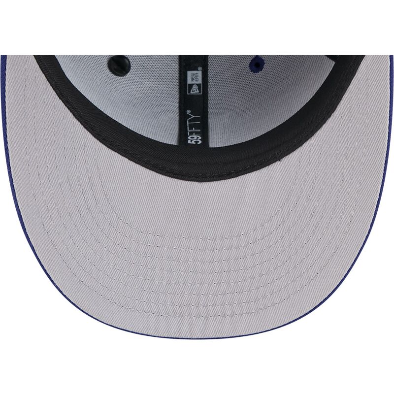 bone-curvo-azul-justo-59fifty-pin-na-lifestyle-f1-da-los-angeles-dodgers-mlb-da-new-era