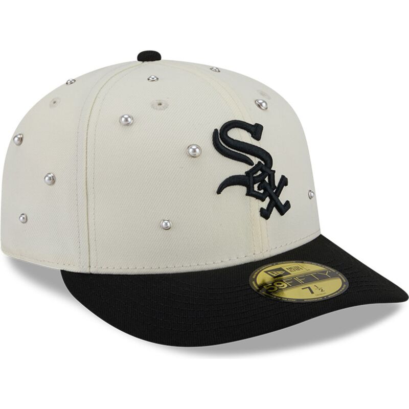 bone-curvo-bege-e-preto-justo-59fifty-beads-na-lifestyle-f1-da-chicago-white-sox-mlb-da-new-era