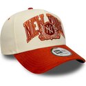 bone-curvo-bege-e-castanho-snapback-e-frame-wordmark-suede-da-new-york-yankees-mlb-da-new-era