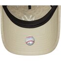 bone-curvo-bege-ajustavel-com-logo-bege-9twenty-a-frame-melton-luxe-da-new-york-yankees-mlb-da-new-era