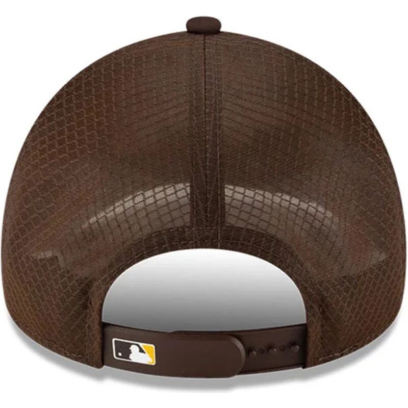 bone-trucker-castanho-9forty-apex-batting-practice-da-san-diego-padres-mlb-da-new-era