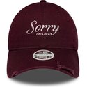 bone-curvo-grena-ajustavel-para-mulheres-9twenty-slogan-sorry-i-m-late-da-new-era