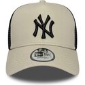 bone-trucker-bege-e-preto-com-logo-preto-a-frame-league-essential-da-new-york-yankees-mlb-da-new-era
