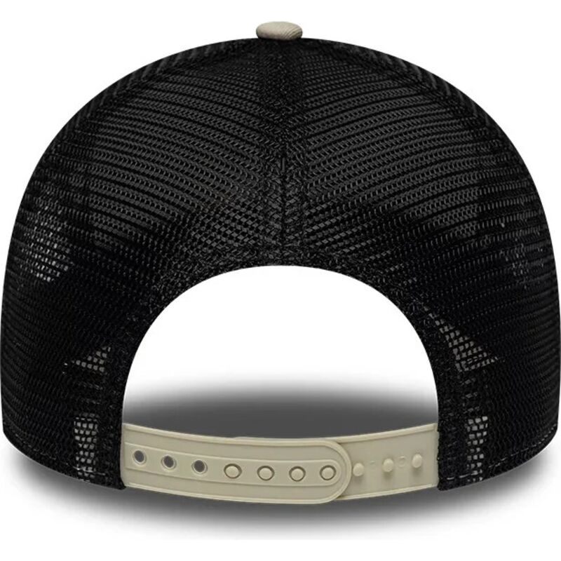 bone-trucker-bege-e-preto-com-logo-preto-a-frame-league-essential-da-new-york-yankees-mlb-da-new-era