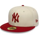 bone-plano-bege-e-vermelho-justo-com-logo-vermelho-59fifty-league-essential-da-new-york-yankees-mlb-da-new-era
