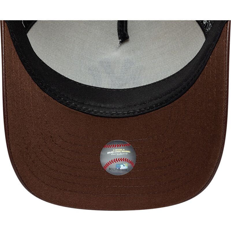 bone-curvo-bege-e-castanho-ajustavel-para-mulheres-9forty-m-crown-fabric-mix-da-new-york-yankees-mlb-da-new-era