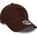 bone-curvo-castanho-ajustavel-com-logo-castanho-9twenty-washed-midi-logo-da-los-angeles-dodgers-mlb-da-new-era