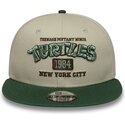 bone-plano-verde-e-bege-snapback-para-crianca-9fifty-da-as-tartarugas-ninja-da-new-era