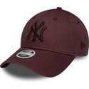 bone-curvo-grena-ajustavel-para-mulheres-com-logo-grena-9forty-league-essential-da-new-york-yankees-mlb-da-new-era