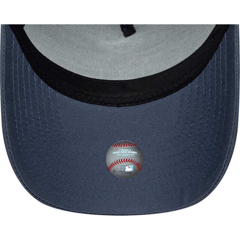 bone-curvo-azul-snapback-com-logo-azul-marinho-e-frame-league-essential-da-new-york-yankees-mlb-da-new-era bone-curvo-azul-snapback-com-logo-azul-marinho-e-frame-league-essential-da-new-york-yankees-mlb-da-new-era