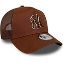 bone-trucker-castanho-com-logo-castanho-e-frame-outline-da-new-york-yankees-mlb-da-new-era