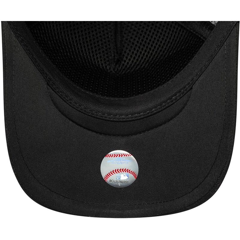 bone-trucker-preto-com-logo-preto-9forty-apex-sporty-da-new-york-yankees-mlb-da-new-era bone-trucker-preto-com-logo-preto-9forty-apex-sporty-da-new-york-yankees-mlb-da-new-era