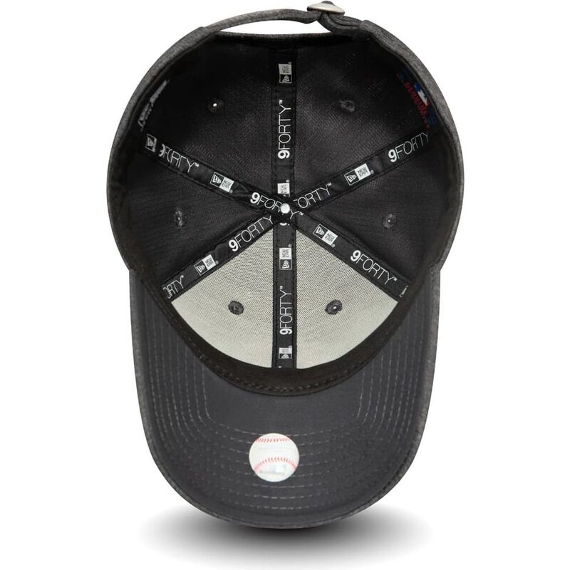 bone-curvo-cinza-ajustavel-com-logo-rosa-9forty-tech-camisola-da-new-york-yankees-mlb-da-new-era