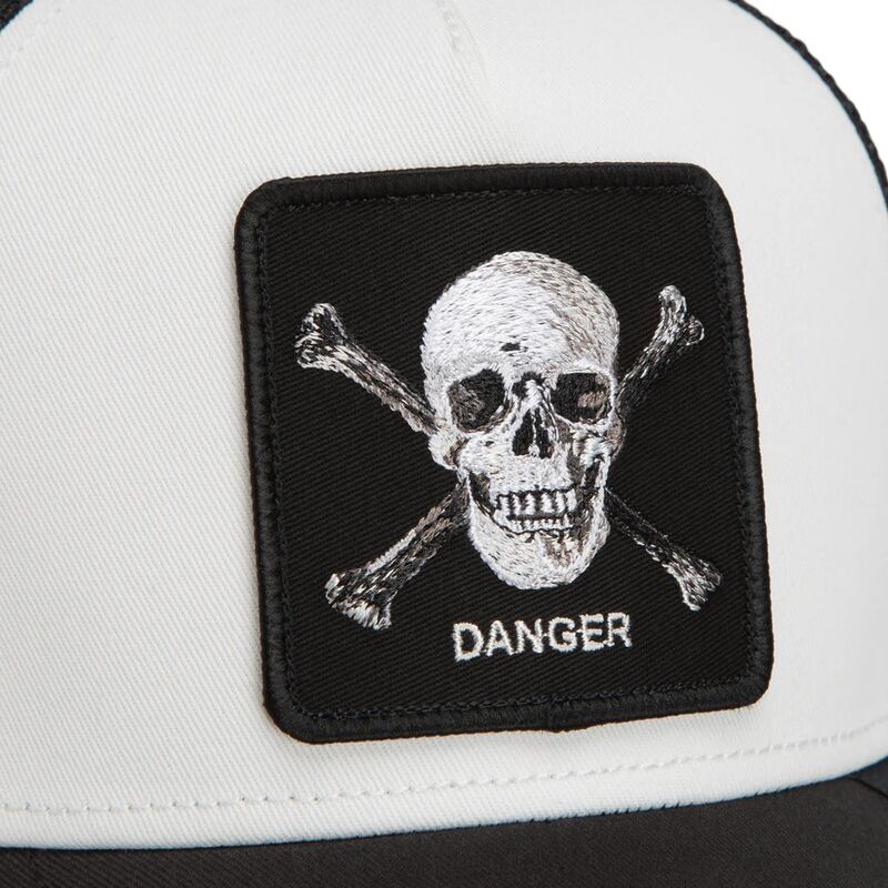 bone-trucker-preto-e-branco-caveira-danger-skull-and-crossbones-original-recipe-the-farm-da-goorin-bros