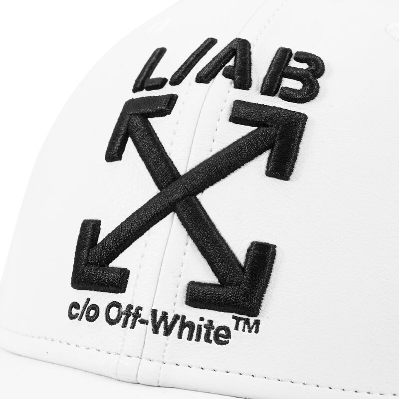 bone-curvo-branco-ajustavel-clamp-arrows-pu-leather-da-l-ab-c-o-off-white bone-curvo-branco-ajustavel-clamp-arrows-pu-leather-da-l-ab-c-o-off-white