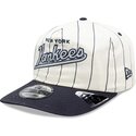bone-curvo-azul-marinho-e-branco-snapback-19twenty-pinstripe-da-new-york-yankees-mlb-da-new-era