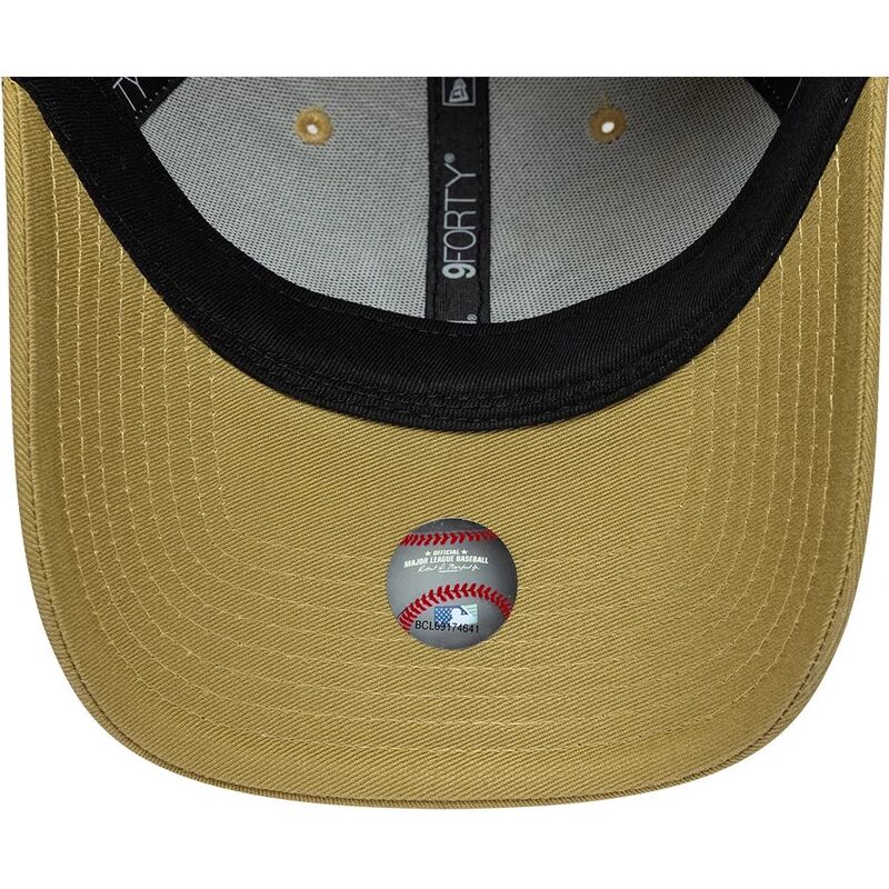 bone-curvo-khaki-ajustavel-9forty-league-essential-da-new-york-yankees-mlb-da-new-era