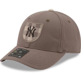 Boné curvo castanho snapback Dri-Fit Rise Structured da New York Yankees MLB da Nike