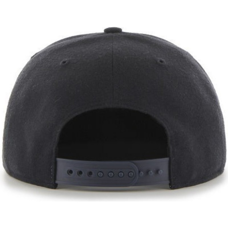 bone-plano-azul-marinho-escuro-snapback-liso-dos-mlb-new-york-yankees-da-47-brand