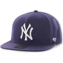 bone-plano-violeta-snapback-liso-com-logo-lateral-dos-mlb-new-york-yankees-da-47-brand