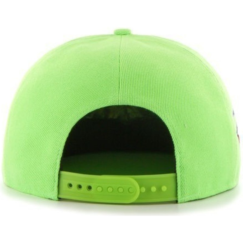 bone-plano-verde-snapback-liso-avec-logo-noir-dos-mlb-new-york-yankees-da-47-brand